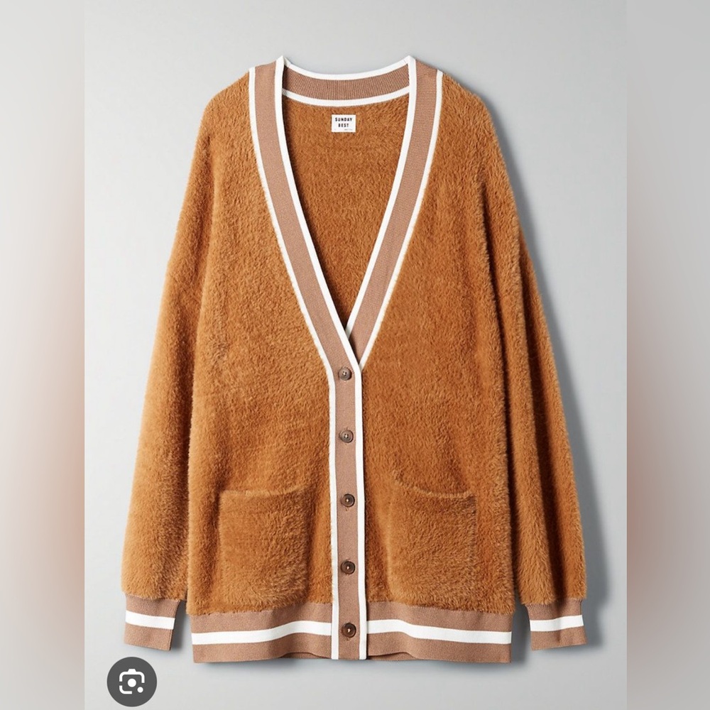 Aritzia Sundays Best Kitty fuzzy cardigan sweater